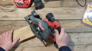Milwaukee M12 Fuel Циркулярная пила  2530-20  из США