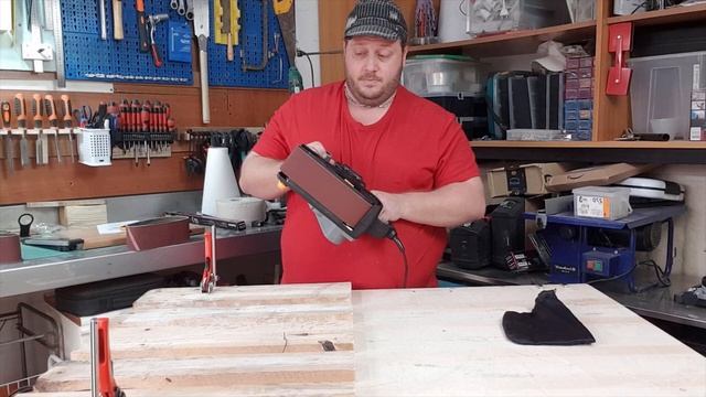 Levigatrice A Nastro Jellas 1000W ??