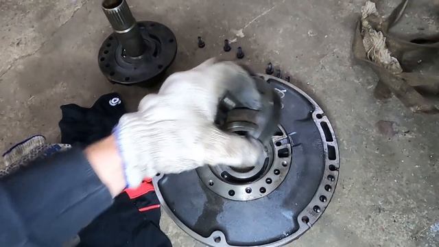 Заднемоторная волга V8 В Багажник смотреть онлайн