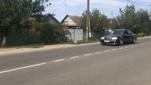 Mercedes E500-w124 (Supercharger )