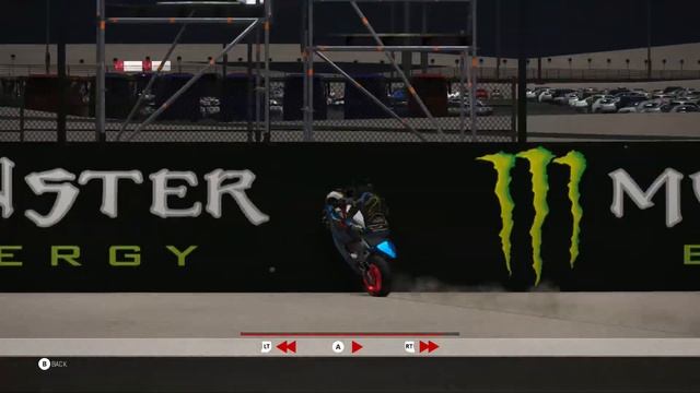MotoGP 17 - Exhibitionist Achievement/Trophy Guide (Wheelie for 8 Seconds) смотреть онлайн