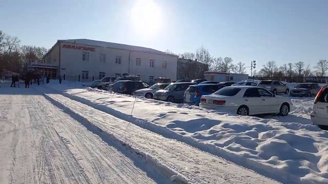 3.12.2021. от Краснофлотской на Руднева, мимо стадиона Авангард и бывшей Школы техников. Хабаровск. смотреть онлайн