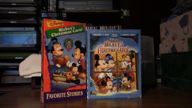 Mickey’s Christmas Carol (1983) смотреть онлайн