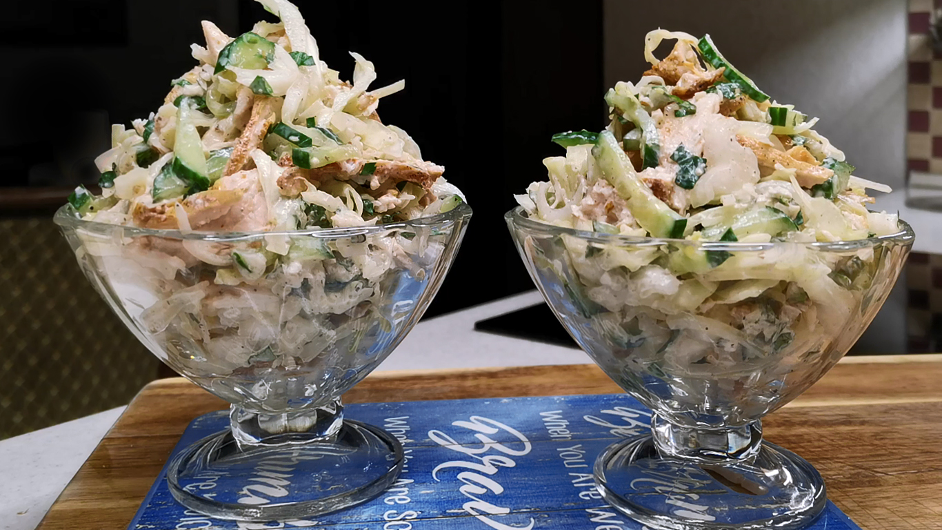 Готовлю на все праздники, гости в восторге. Салат с грузинской заправкой, ну очень вкусный и яркий смотреть онлайн