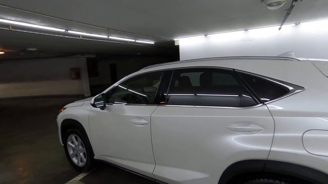 Lexus NX I Рестайлинг 300 2.0 AT (238 л.с.) 2019 смотреть онлайн