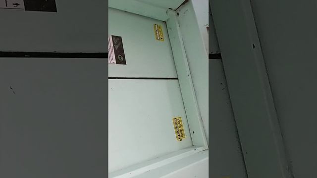 Город Энгельс.Краснодарская 16 подъезд 1.Лифт хз смотреть онлайн