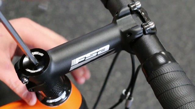 How to adjust a Bicycle Headset смотреть онлайн