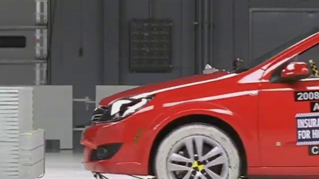 2008 Saturn Astra moderate overlap IIHS crash test смотреть онлайн
