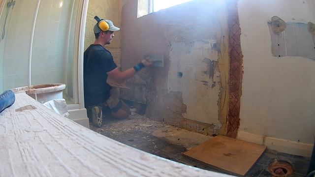 What Plaster To Use And When To Use It (Plastering Tips For Beginners)
