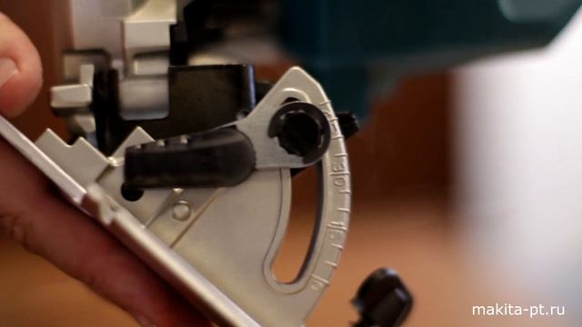 Makita  DHS661ZU Аккумуляторная дисковая пила от Макита| Обзор, комплектация, характеристики