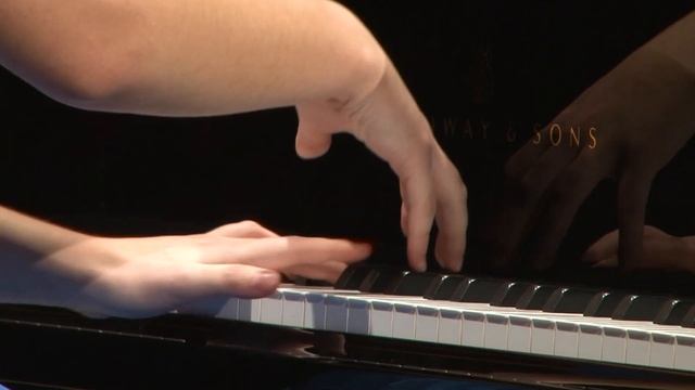 Rachmaninov- Mélodie In E Major (1887)- Anastasia Makhamendrikova #зарядье смотреть онлайн