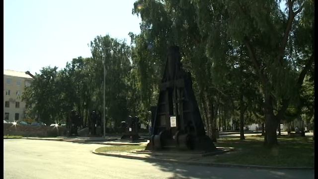 Урал для школы. Екатеринбург + Европа-Азия смотреть онлайн