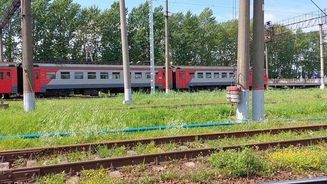 От станции Волковская до станции Воздухоплавательный парк, электропоезд ЭТ2М