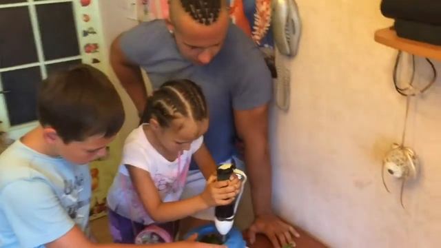 VLOG#16 в котором мы расскажем и покажем как приготовить Арбузный Фраппе! ) смотреть онлайн