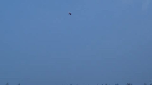 Двухмоторная авиамодель на лыжах. Полет 2. смотреть онлайн