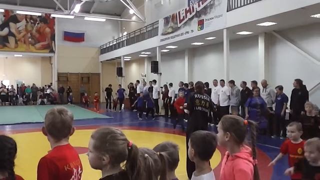 Парад участников соревнований смотреть онлайн