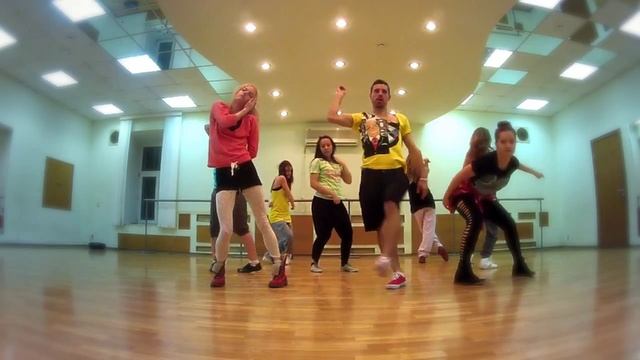 Rihanna-Phresh Out The Runway.Choreo by Evgeny Gorenyatenko смотреть онлайн