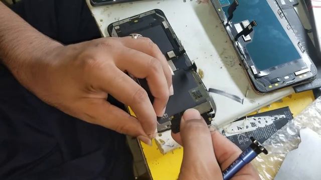 Замена экрана iPhone XS Max Screen Replacement & Disassembly iPhone XS Max LCD смотреть онлайн