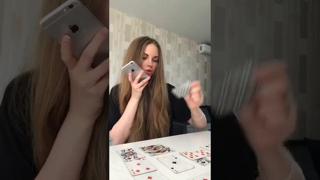 Когда научилась гадать на картах | прикол смотреть онлайн