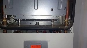Котел Bosch 6000 отключает пламя при попытке включить отопление