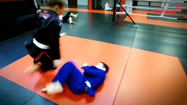 ART OF FIGHT. ПРОФЕССИОНАЛЬНЫЙ ТРЕНИРОВОЧНЫЙ ЦЕНТР
