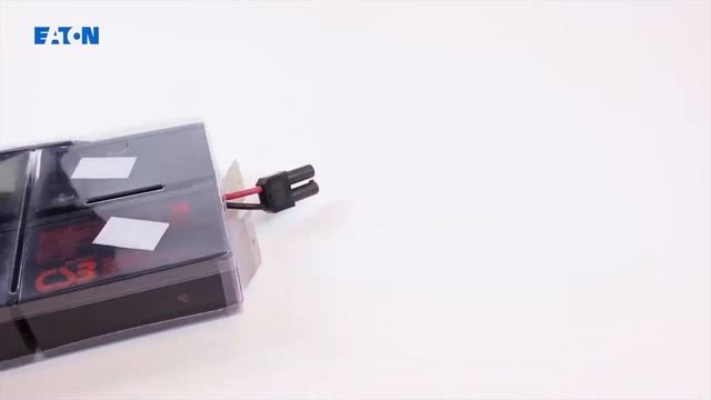 Eaton 5PX 1500VA UPS- Replacing the batteries смотреть онлайн