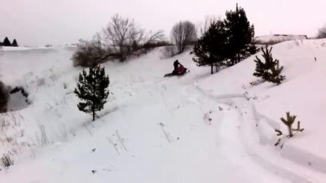 Polaris SKS 2016 реально крутой горный снегоход смотреть онлайн
