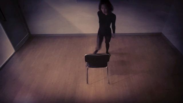 [CCTV DANCE] THE WEEKND - EARNED IT(CHAIR DANCE)