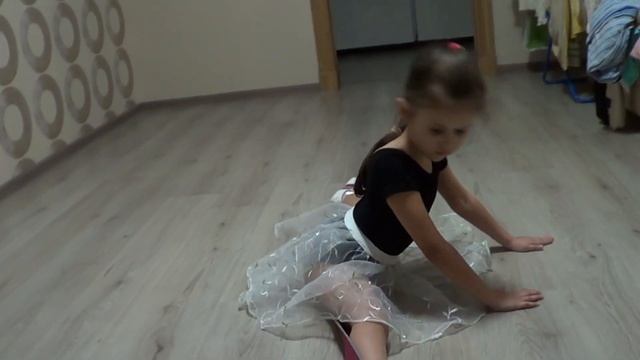 Занятия дома во время карантина. смотреть онлайн