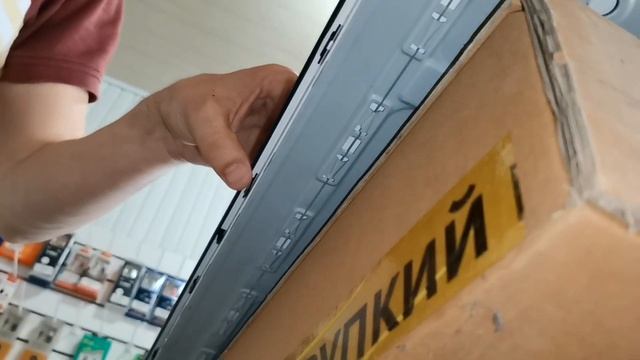 Samsung UE43RU7120U разборка, замена подсветки. смотреть онлайн