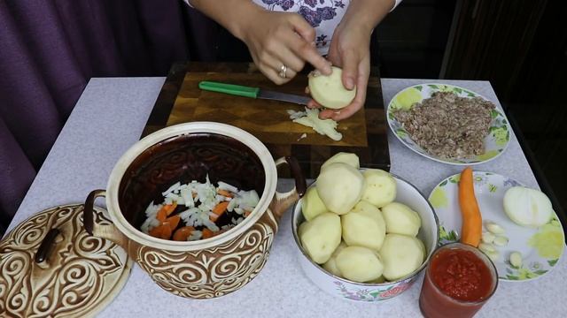 СЫТНЫЙ ФАРШИРОВАННЫЙ КАРТОФЕЛЬ. Этот потрясающий вкус незабываем… смотреть онлайн