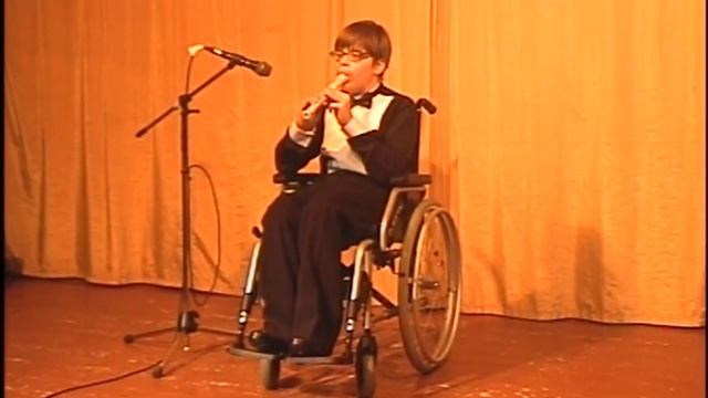 Кузнецов Глеб. Вальс Д. Шостаковича на блок-флейте 2010 г. смотреть онлайн