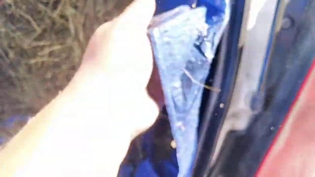 А вы так делали. Как привезти рулоны сена в Ниссан Сирене и маленьком прицепе (1) смотреть онлайн