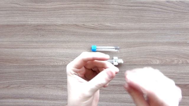 Кормление муравьев сиропом (глюкозой) смотреть онлайн