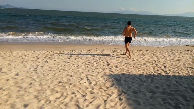 Vlog mame i pape. Huizhou, vocation in China, seaside. Хойчжоу. Отпуск на море в Китае. Дневник смотреть онлайн