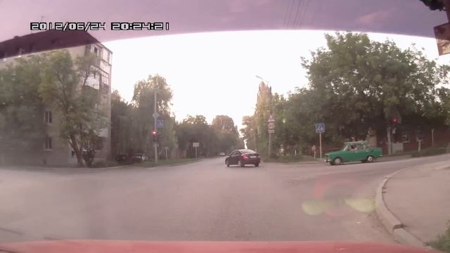 Незнайка на опеле р687нв/67рус