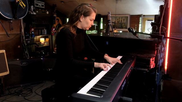 Пыренкова Екатерина: Piazzolla Libertango (piano cover live) смотреть онлайн