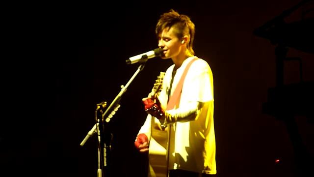 30 Seconds to Mars - Revenge (live acoustic) 19/03/2010 in Vienna [HQ] смотреть онлайн