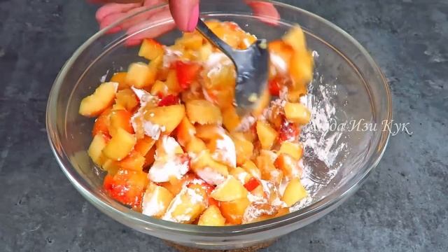 Красивый ПЕСОЧНЫЙ ПИРОГ с персиками очень вкусно и быстро ЛюдаИзиКук выпечка пирога peach pie recip смотреть онлайн
