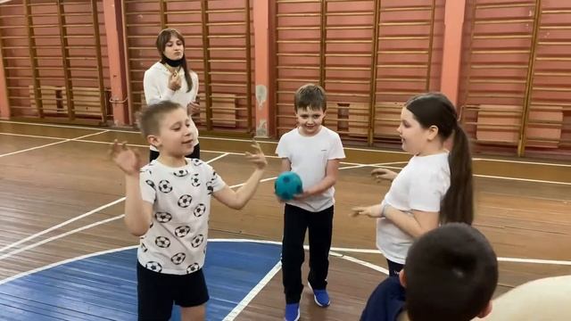 13 Спортивные подвижные игры смотреть онлайн