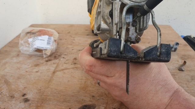 DeWalt DCS331 Blade Holder Fix #dewalt #powertools #howto #powertoolrepair