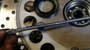 Yamaha XVS Drag STAR 1100 перенабиваем подшипники переднего колеса