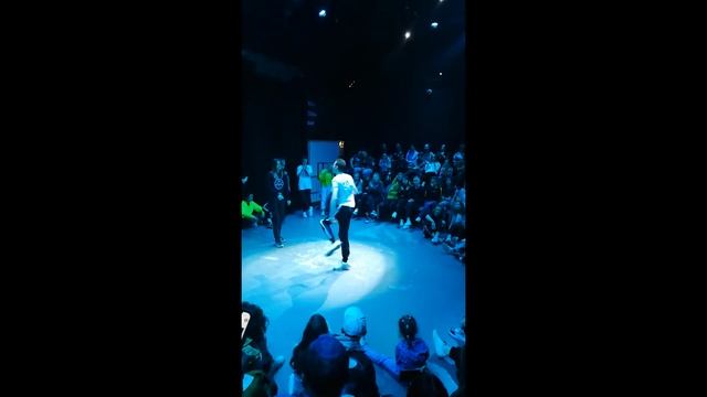 RUSSIAN SHUFFLE ON TOUR | LORD OF THE DANCE ТОП 16 смотреть онлайн