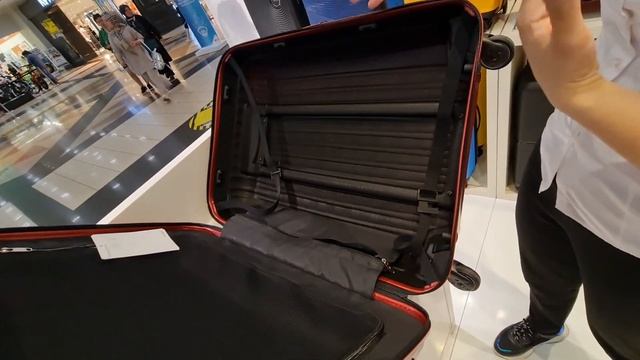 ВЫБИРАЮ ЧЕМОДАН. КАКОЙ КУПИТЬ ДЕШЕВЫЙ ИЛИ ДОРОГО? #SAMSONITE ИЛИ #БАЗАР? смотреть онлайн