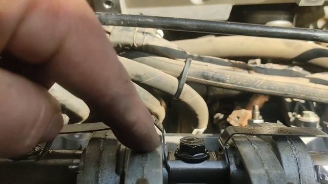أصحاب 1.6 ماتستهزاش بليدوا حتى تخسر смотреть онлайн