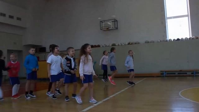 "Веселые старты" 1 класс ЧОУ СОШ "Кристалл" смотреть онлайн