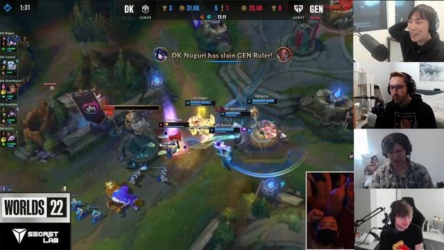 Doublelift, Bjergsen, Meteos and Sneaky react to Showmaker 3 MAN Swain E смотреть онлайн