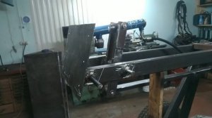 Новый узел опрокидывания ковша,размеры рамы,крепление ковша к стреле.