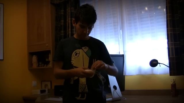 Unboxing iMac 24" / Apertura iMac 24" смотреть онлайн