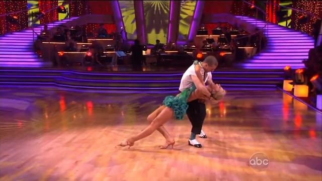 Hines Ward & Kym Johnson and Chelsea Kane & Mark Ballas - Cha Cha Cha смотреть онлайн